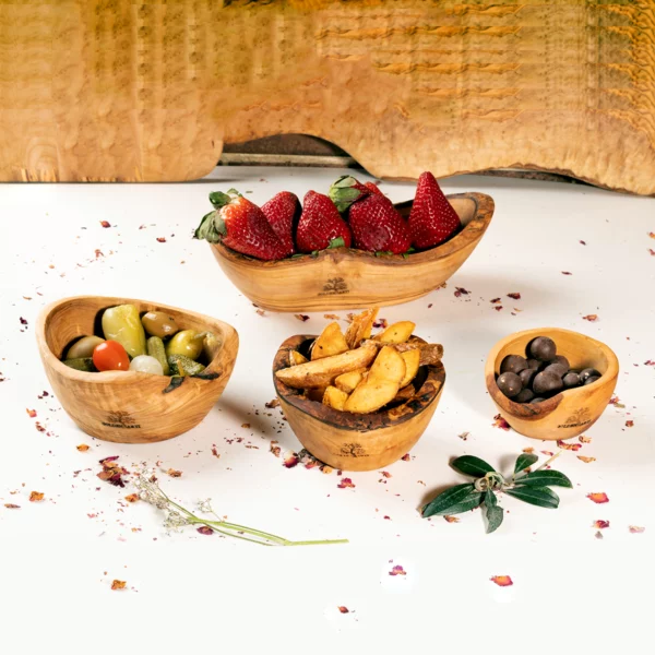 BOL EN BOIS D’OLIVIER EN FORME ARTISTIQUE BOL EN BOIS D’OLIVIER EN FORME ARTISTIQUE