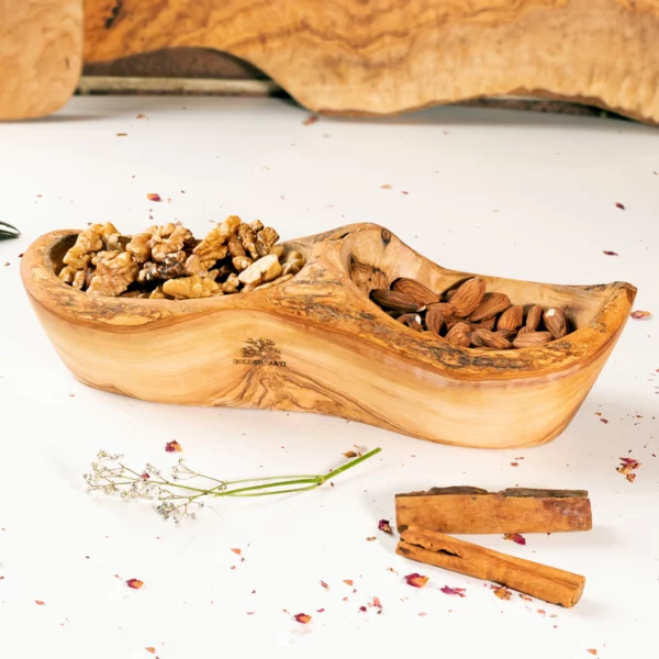 COUPE PAIN 2 TROUS EN BOIS D’OLIVIER COUPE PAIN 2 TROUS EN BOIS D’OLIVIER