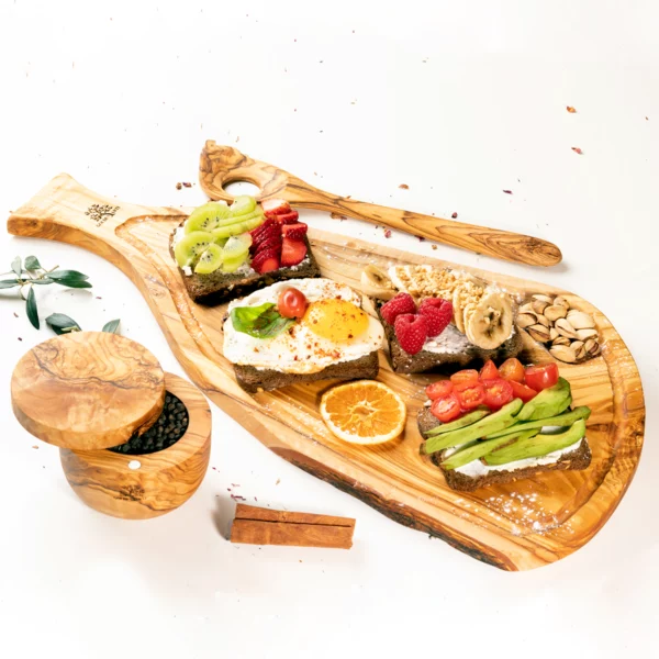 PLANCHE À DÉCOUPER AVEC MANCHE PLANCHE À DÉCOUPER AVEC MANCHE