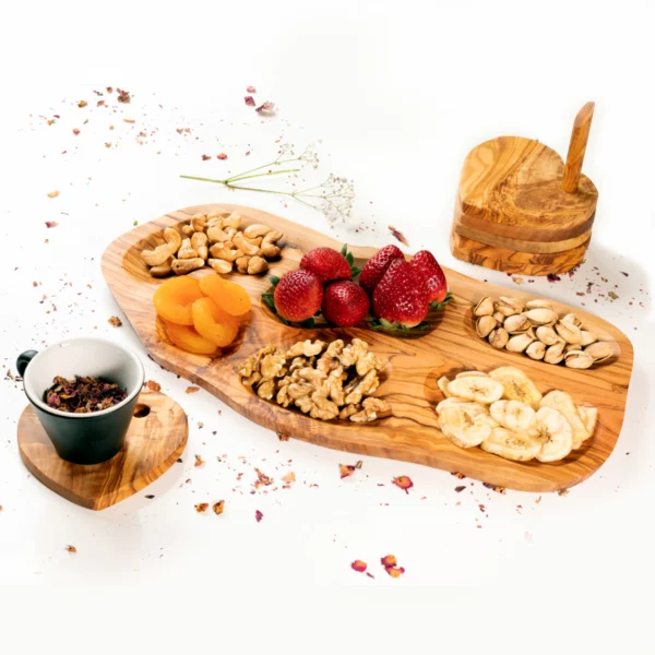 PLATEAUX 6 TROUS EN BOIS D’OLIVES PLATEAUX 6 TROUS EN BOIS D’OLIVES